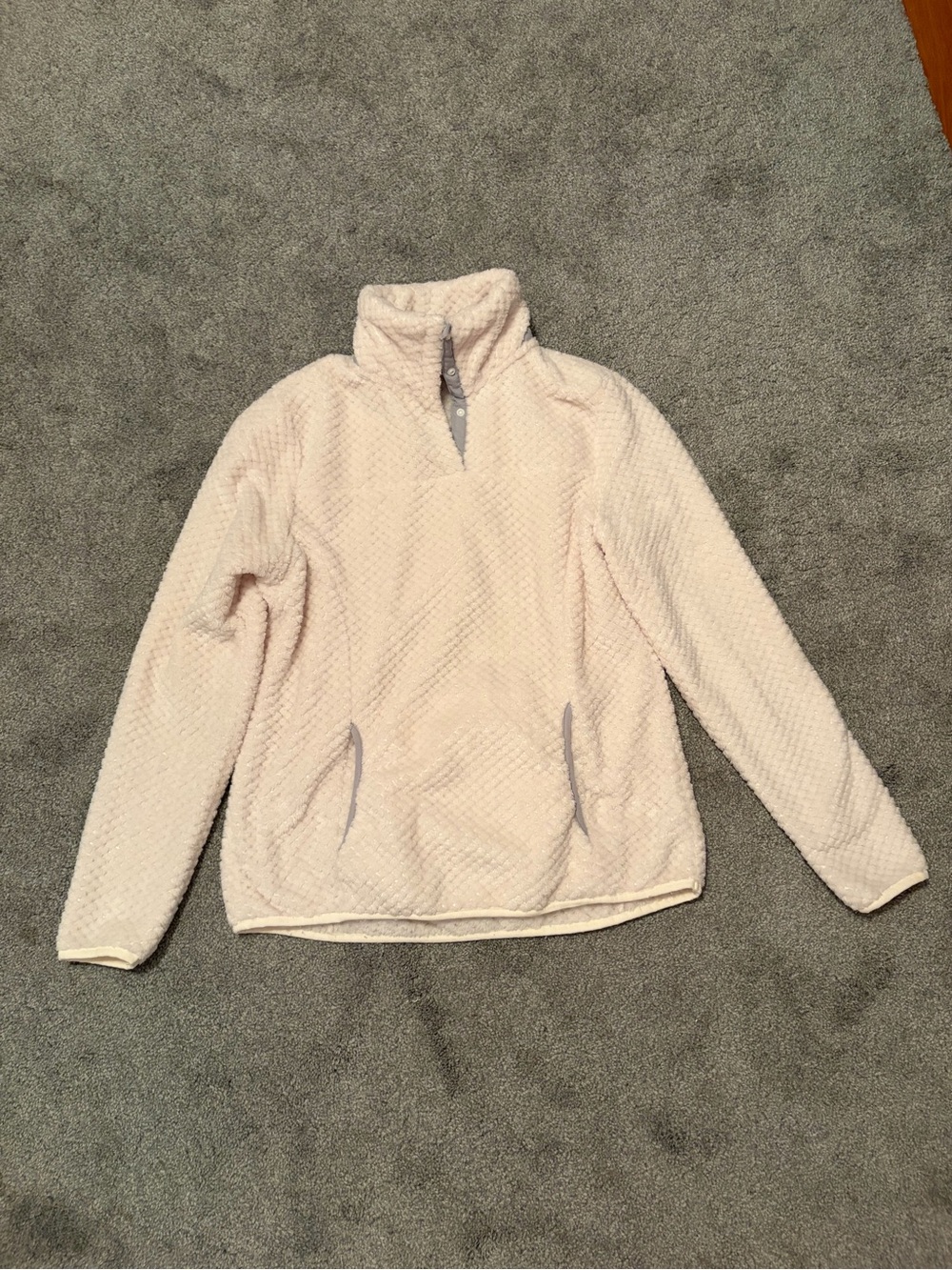 Eddie Bauer cream & white quarter zip quilted sweatshirt in a size small